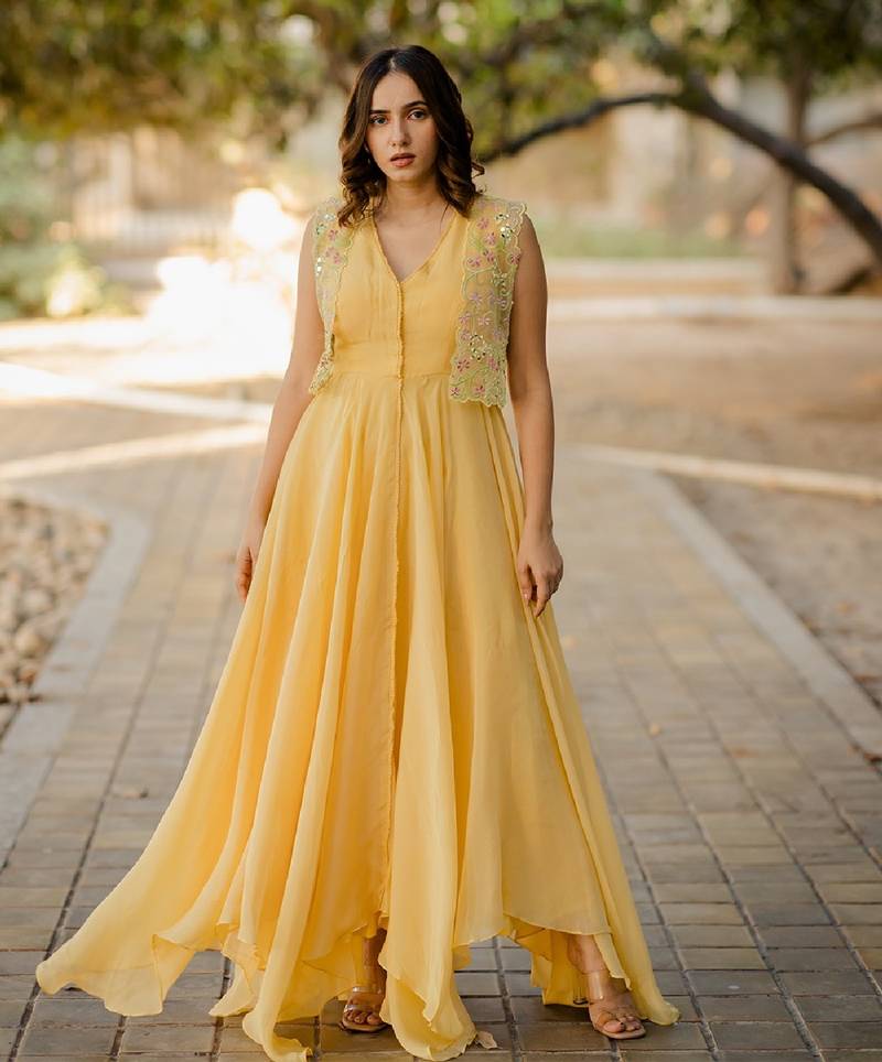 Sequin Work Pale Yellow Gown with train – Ricco India